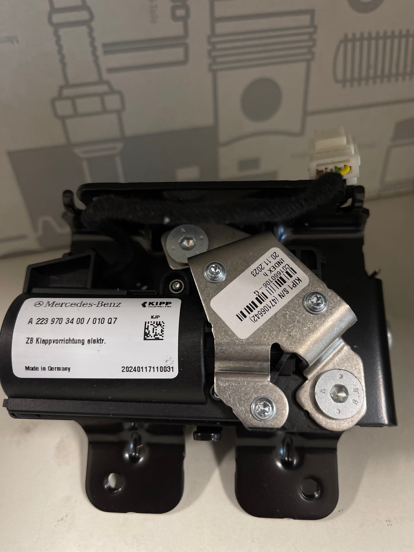 Folding Device - Mercedes-Benz - 223 970 34 00 28